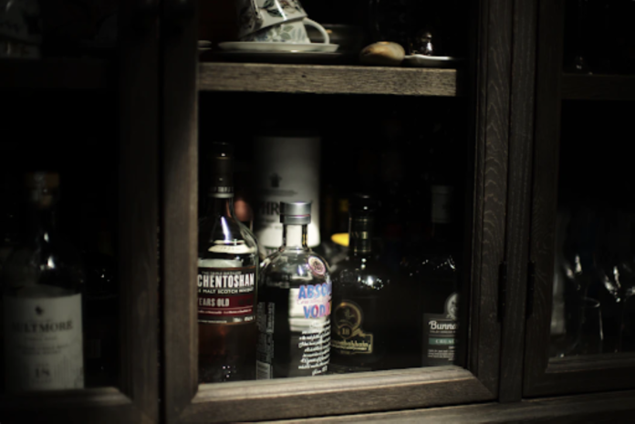 How To Make Sure You Drink the Highest Quality Beverages 8 Must-Have Drinks In Your Home Bar